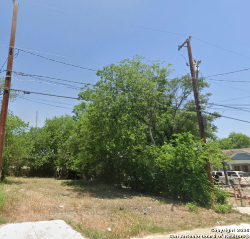 Image 4 of 5 For 219 Blue Bonnet