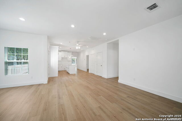 Image 16 of 23 For 2304 Perez  