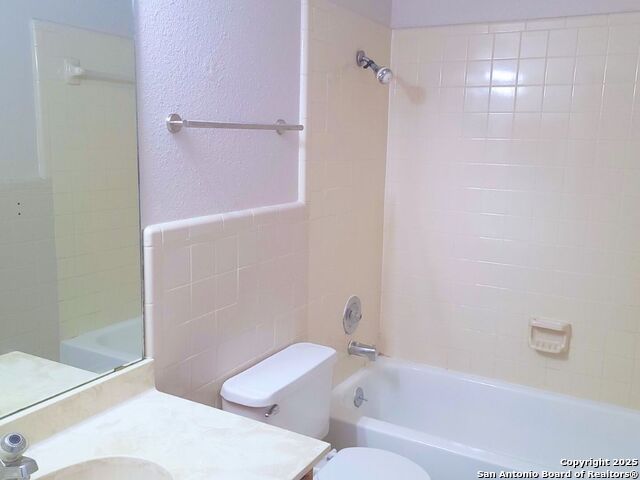 Image 18 of 19 For 9110 Welles Way