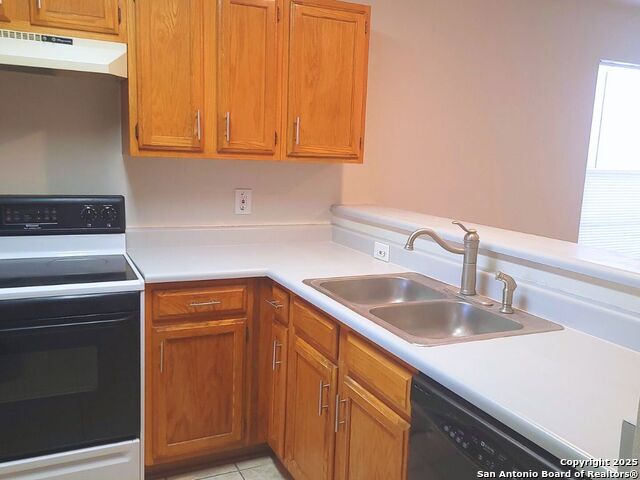 Image 6 of 19 For 9110 Welles Way