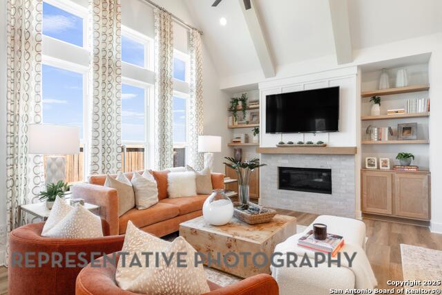 Listing photo id 8 for 12217 Moon Pool