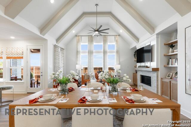 Listing photo id 20 for 12217 Moon Pool