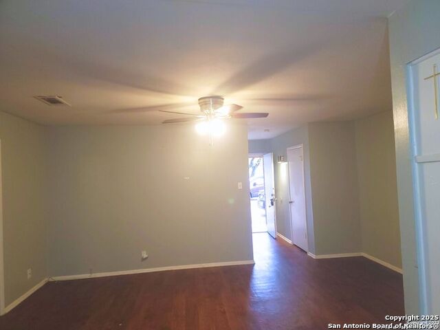 Image 5 of 15 For 6110 Evers Rd