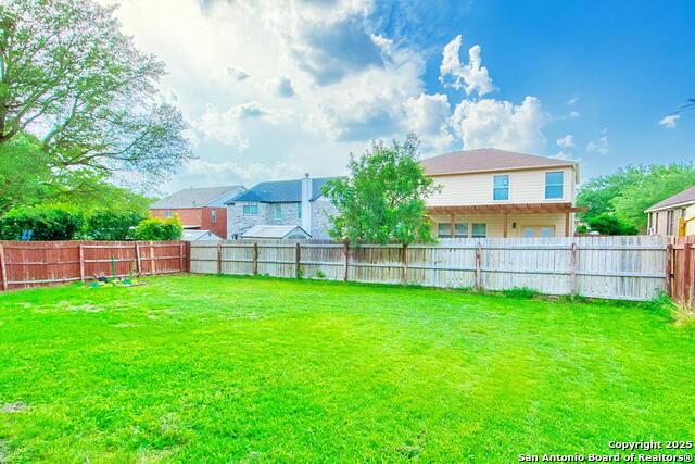 Image 44 of 45 For 112 Springtree Hollow