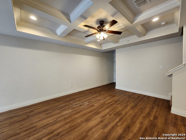 Listing photo id 3 for 326 Untermaier