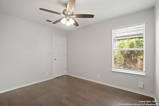 Listing photo id 15 for 8927 Gill Bridge