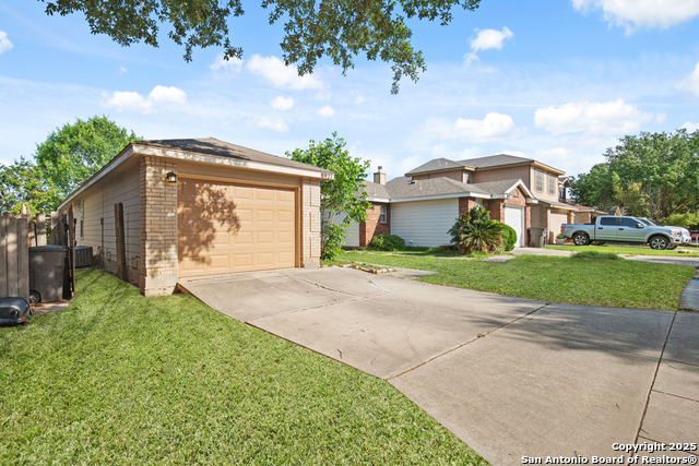 Listing photo id 1 for 8927 Gill Bridge