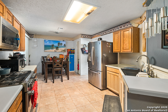 Image 6 of 18 For 15017 Baycliff