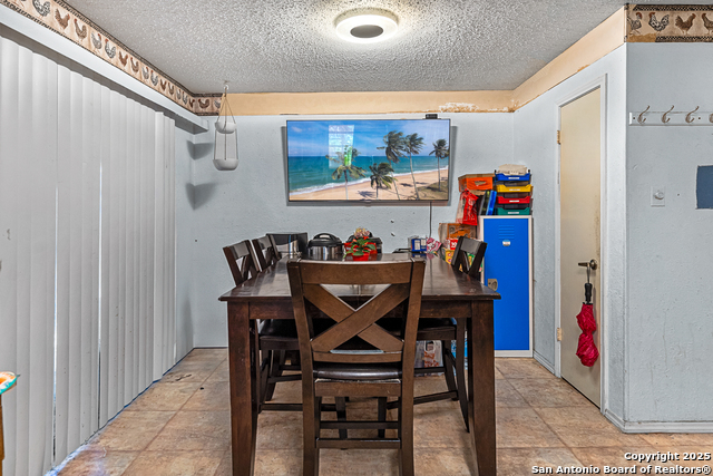 Image 8 of 18 For 15017 Baycliff