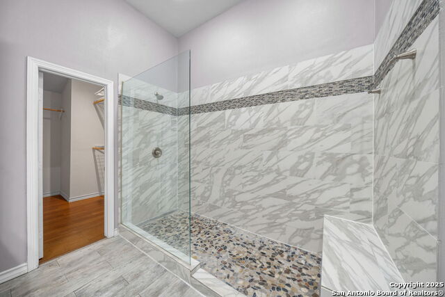 Image 27 of 40 For 718 Pine N 