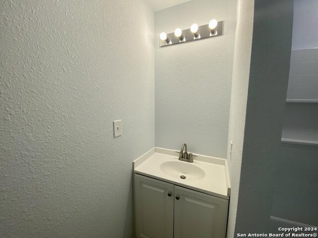 Image 9 of 15 For 1628 Hamilton St S 101