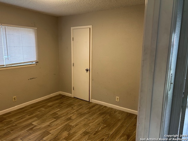Image 16 of 20 For 7510 Ledgebrook