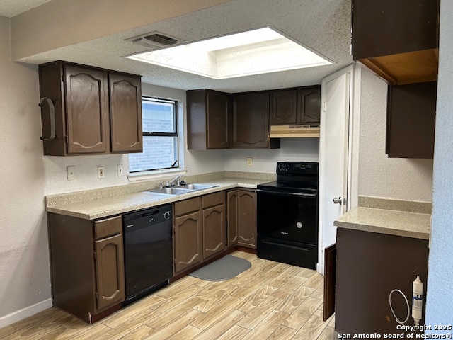 Image 3 of 20 For 7510 Ledgebrook