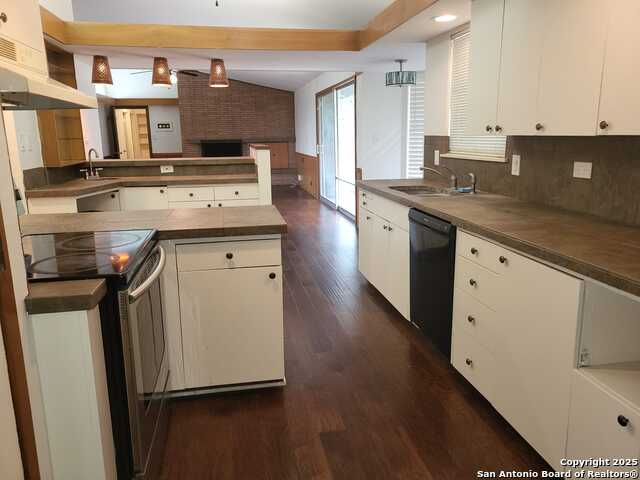 Image 19 of 28 For 603 Crestline W
