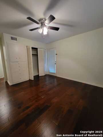 Image 7 of 28 For 603 Crestline W