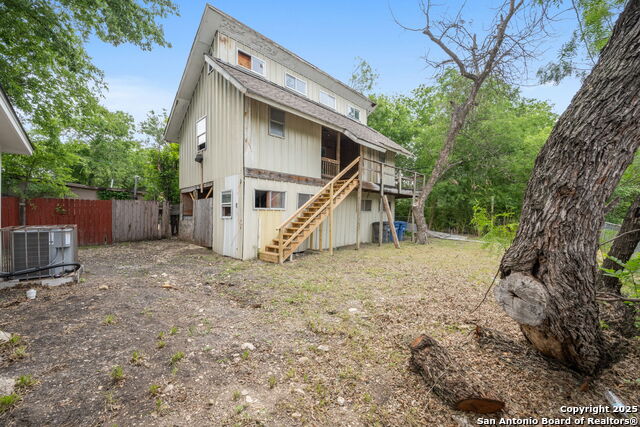 Image 23 of 25 For 1030 Elsmere