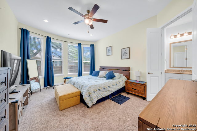 Image 14 of 26 For 1057 Cadogan Squire