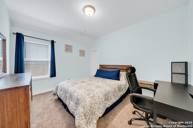 Image 18 of 26 For 1057 Cadogan Squire