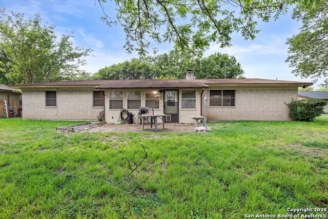 Image 11 of 34 For 616 Ridgecrest