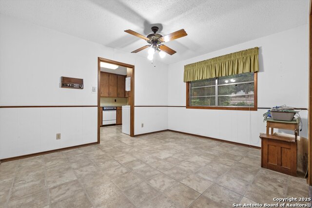 Image 22 of 34 For 616 Ridgecrest