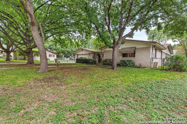 Image 3 of 34 For 616 Ridgecrest