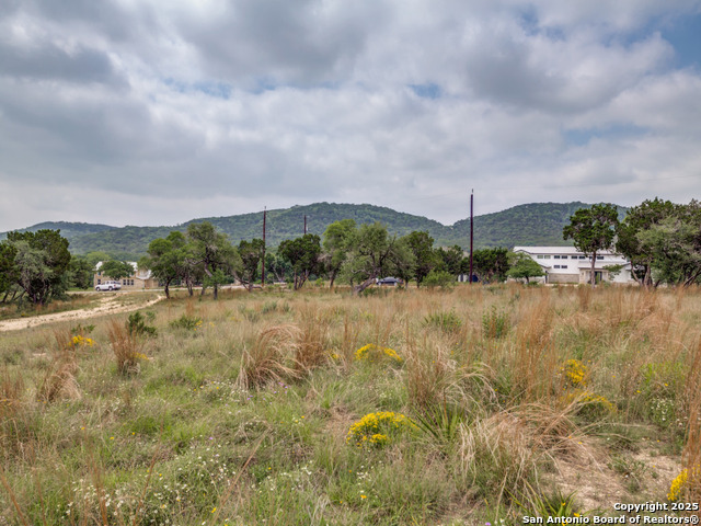 Listing photo id 11 for Lot 20 Canyon Forest