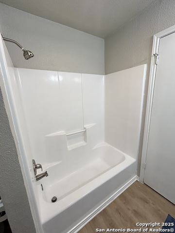 Image 22 of 34 For 7256 Hardesty