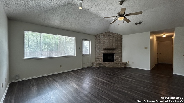 Image 11 of 37 For 6530 Forest Village