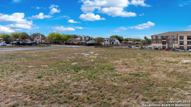 Listing photo id 16 for 7649 Fm 78