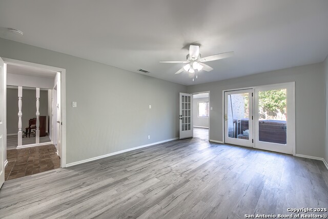 Image 18 of 38 For 13707 Scarsdale