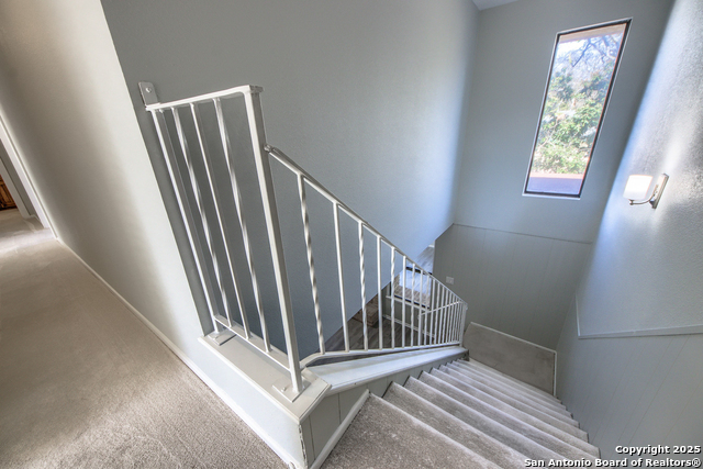 Image 28 of 38 For 13707 Scarsdale