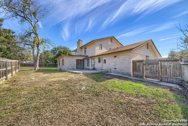 Image 33 of 38 For 13707 Scarsdale