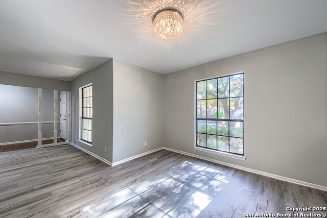 Image 9 of 38 For 13707 Scarsdale