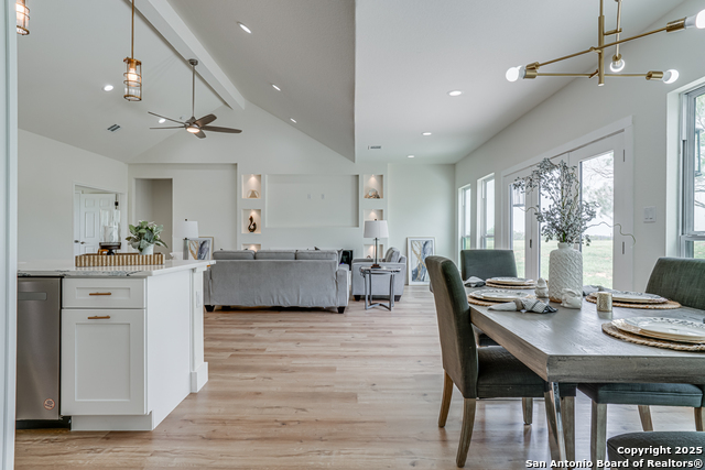 Listing photo id 15 for 109 Hidden Hills