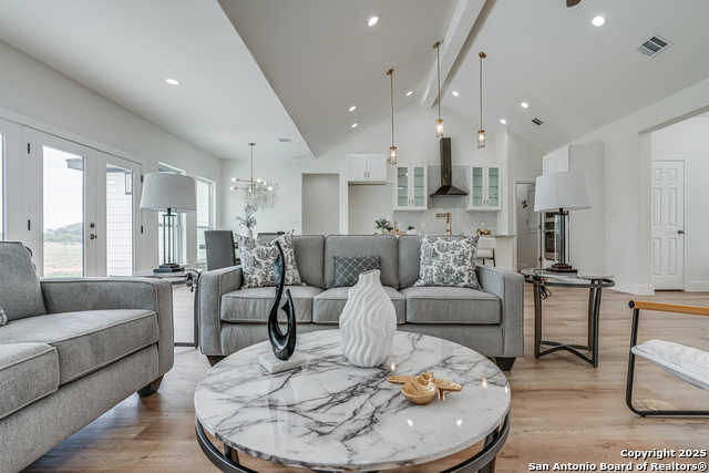 Listing photo id 2 for 109 Hidden Hills