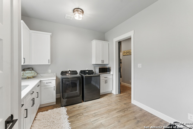 Image 40 of 50 For 821 Bingham Lane