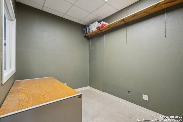 Listing photo id 16 for 1901 Memorial