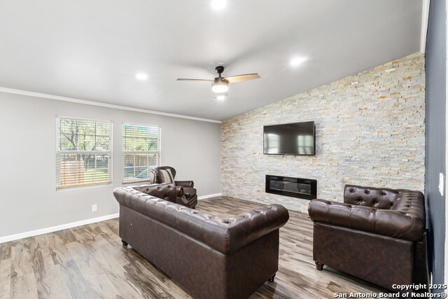 Image 12 of 31 For 5273 Savannah Way