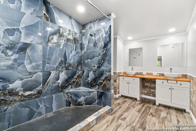 Image 15 of 31 For 5273 Savannah Way