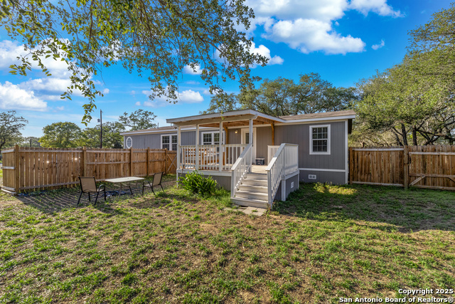 Image 22 of 31 For 5273 Savannah Way