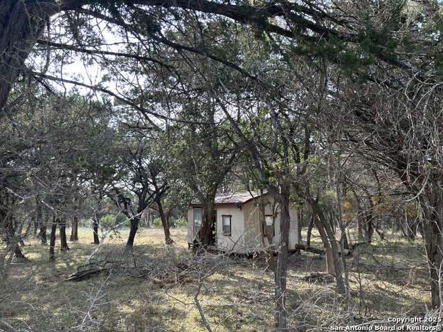 Details for 136 Forest Trail, Bandera, TX 78003