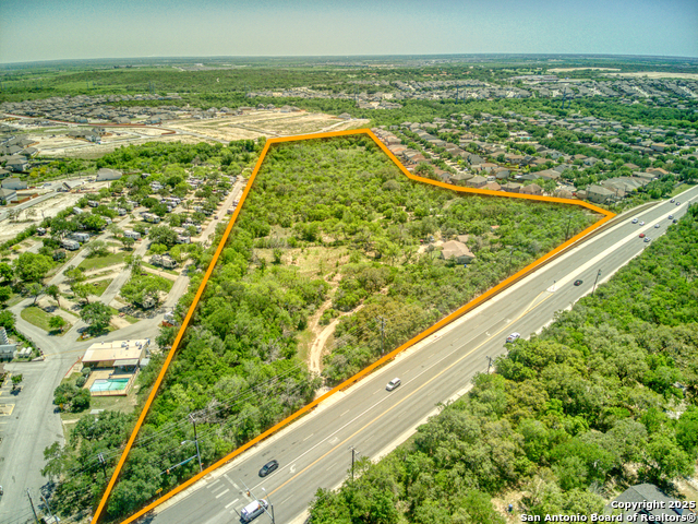 Listing photo id 10 for 13158 Potranco