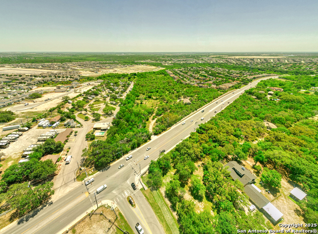 Listing photo id 12 for 13158 Potranco