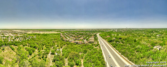 Listing photo id 13 for 13158 Potranco