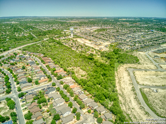 Listing photo id 6 for 13158 Potranco