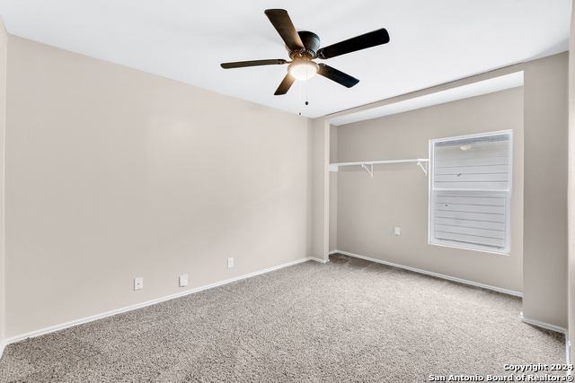 Listing photo id 8 for 9626 Ivy Plain Dr