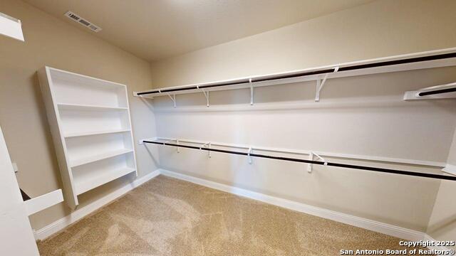Listing photo id 4 for 5209 Pinder Way