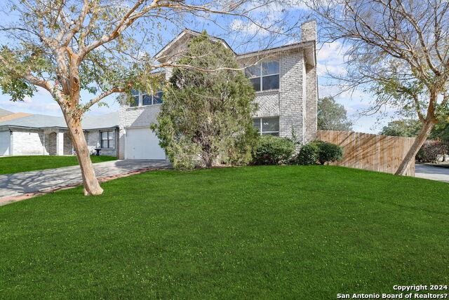 Image 3 of 32 For 11202 Sutton Pl