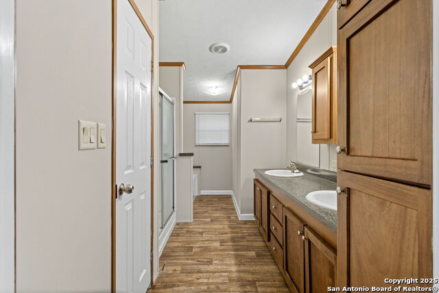 Image 15 of 26 For 22992 Trumbo Rd