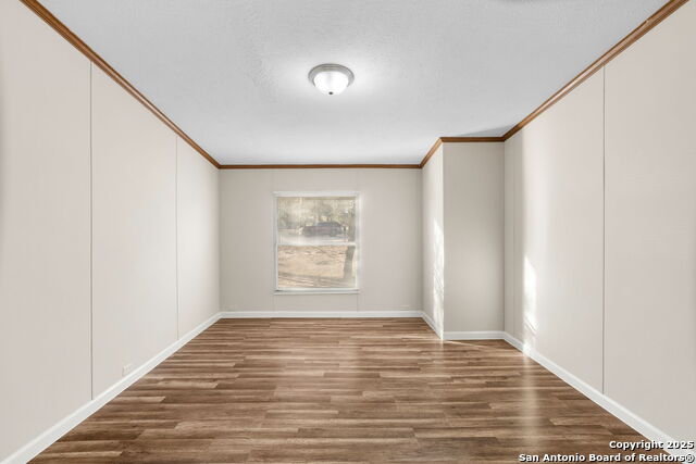 Image 18 of 26 For 22992 Trumbo Rd